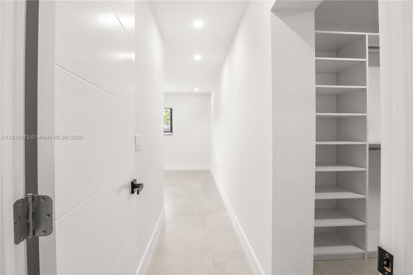 Interior, Recessed Lighting