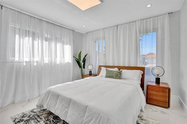 Bedroom, Interior, Marble, Recessed Lighting