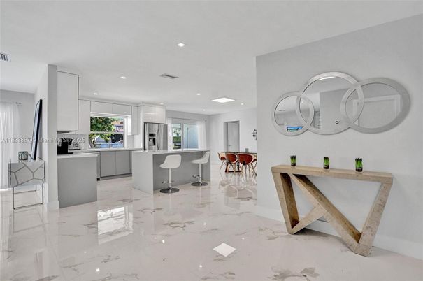 Interior, Kitchen, Marble, Recessed Lighting