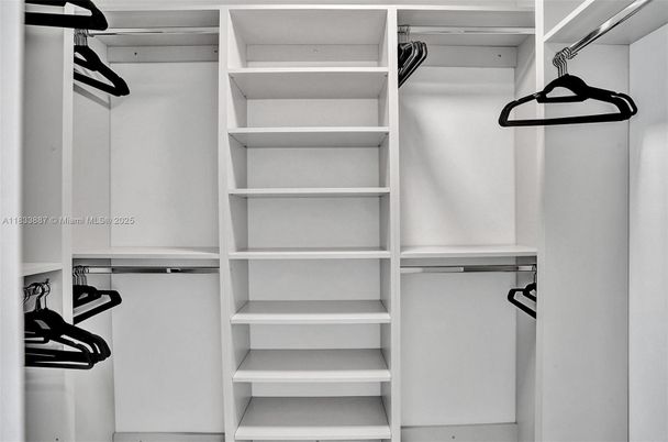 Interior, Walk-in Closets