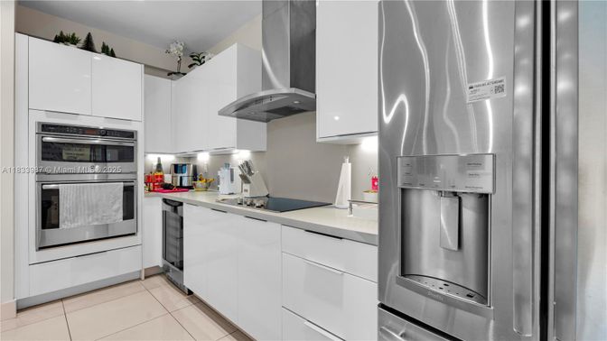 Interior, Kitchen, Stainless Steel Appliances