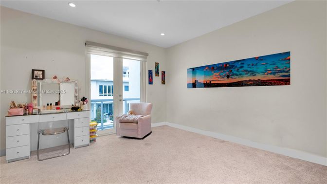 Interior, Recessed Lighting