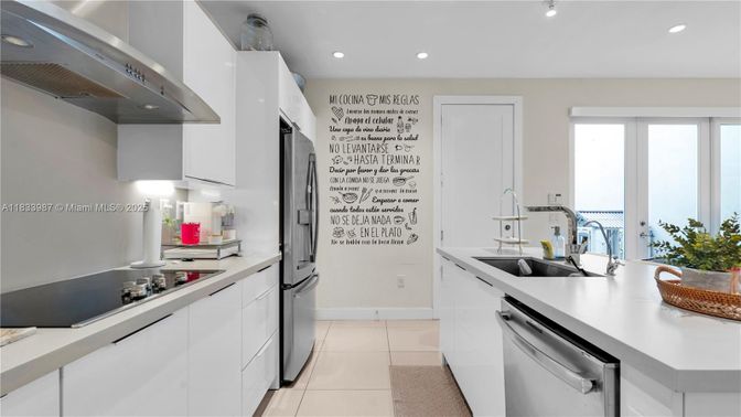 Interior, Kitchen, Recessed Lighting