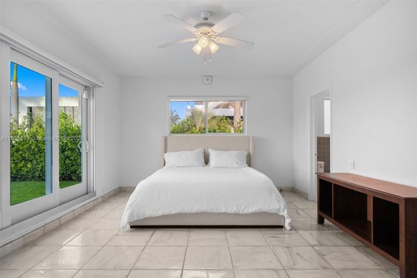 Bedroom, Interior, Marble