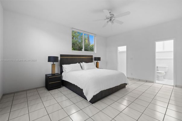 Bathroom, Bedroom, Interior