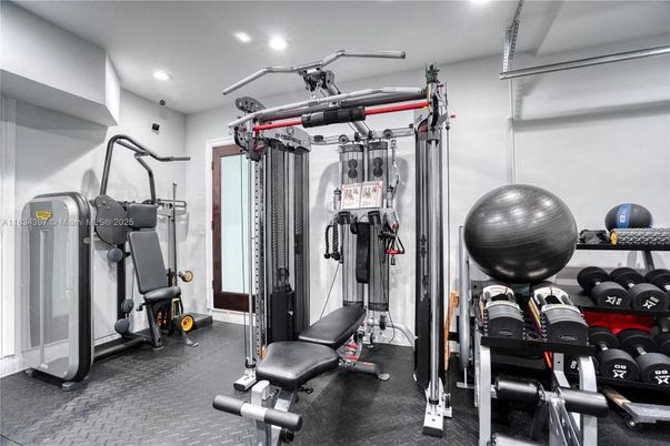 Fitness Equipment, Interior, Recessed Lighting