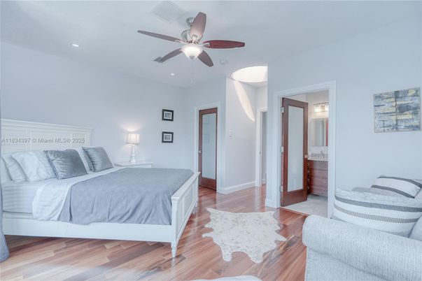 Bedroom, Interior, Recessed Lighting, Wood Texture Flooring