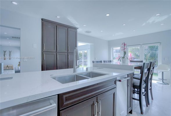 Interior, Kitchen, Recessed Lighting