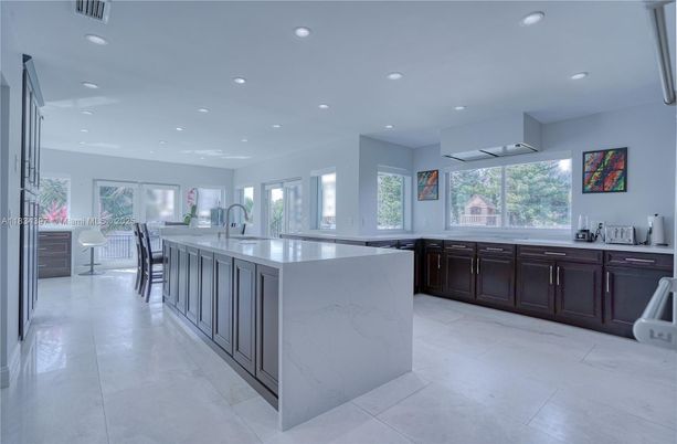 Interior, Kitchen, Recessed Lighting