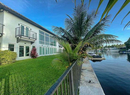 Exterior, Water