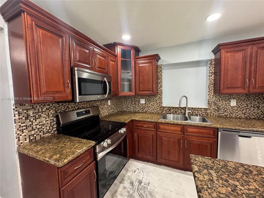 Interior, Kitchen, Marble, Recessed Lighting, Stainless Steel Appliances