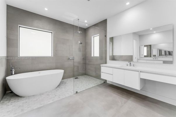 Bathroom, Dual Sink Vanities, Free Standing Baths, Glass Shower, Interior, Recessed Lighting