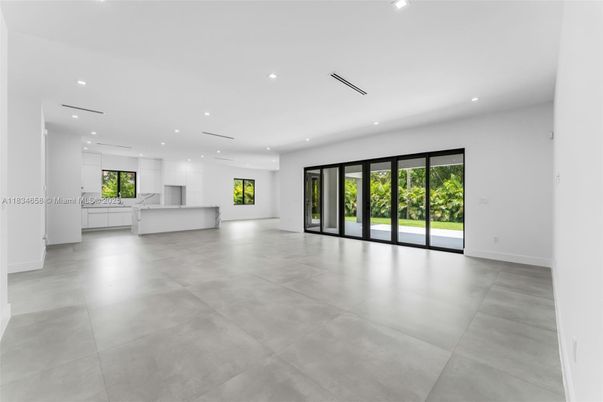 Empty room, Interior, Kitchen, Recessed Lighting