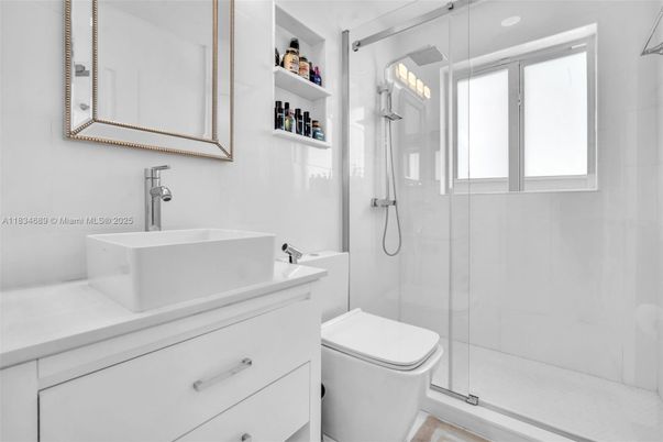 Bathroom, Glass Shower, Interior