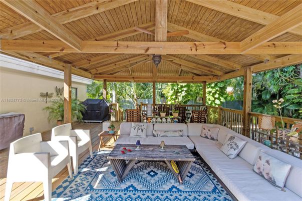 Exterior, Living room, Wooden Beams, Wooden Ceilings