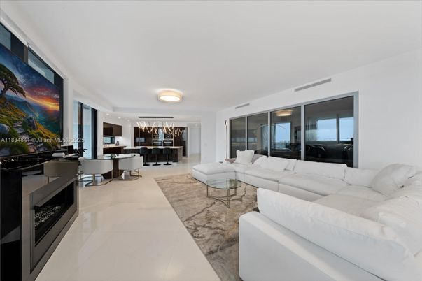 Dining room, Interior, Kitchen, Living room