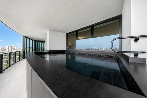 Interior, Pool, Water