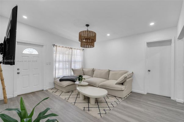 Chandelier, Interior, Living room, Recessed Lighting, Wood Texture Flooring
