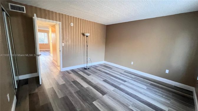 Empty room, Interior, Wood Texture Flooring, Wooden Walls