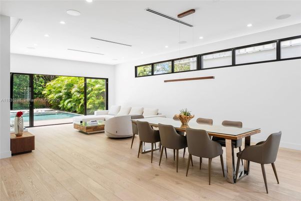 Dining room, Interior, Living room, Pendant Lights, Recessed Lighting, Wood Texture Flooring