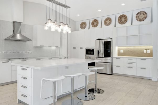 Interior, Kitchen, Pendant Lights, Recessed Lighting, Stainless Steel Appliances