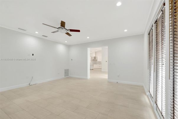 Empty room, Interior, Recessed Lighting