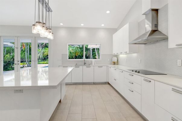 Interior, Kitchen, Pendant Lights, Recessed Lighting