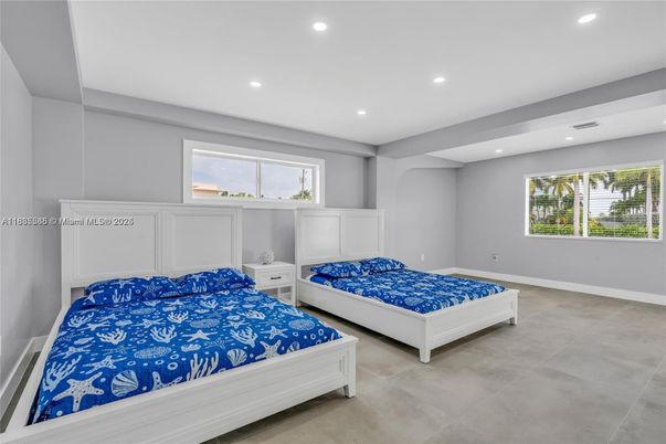 Bedroom, Interior, Recessed Lighting