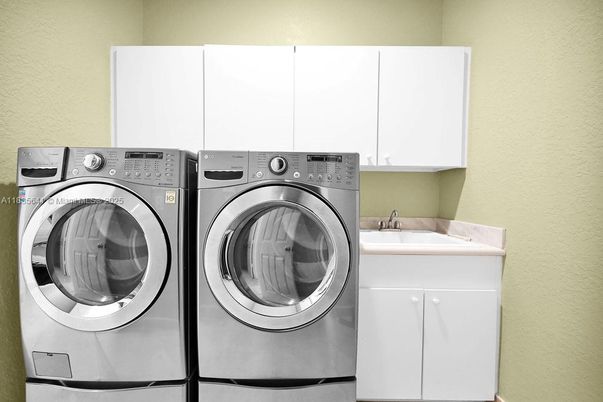Interior, Washer