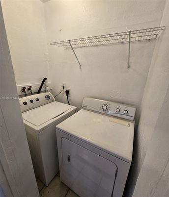 Interior, Utility Closets, Washer
