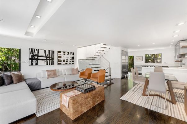 Dining room, Interior, Kitchen, Living room, Recessed Lighting, Wood Texture Flooring