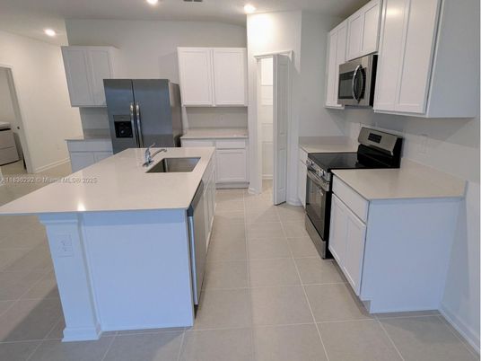 Interior, Kitchen, Stainless Steel Appliances