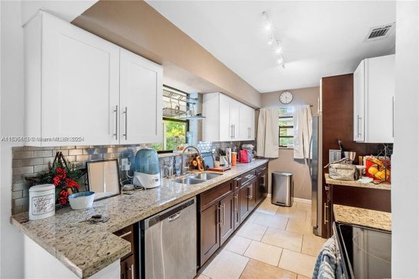 Interior, Kitchen, Stainless Steel Appliances