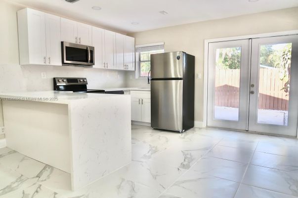 Interior, Kitchen, Marble, Recessed Lighting