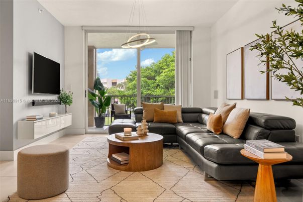 Interior, Living room, Pendant Lights