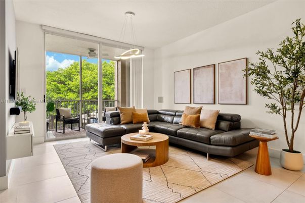 Interior, Living room, Pendant Lights