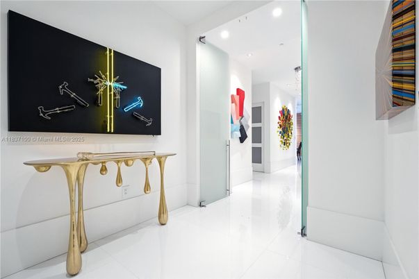 Interior, Recessed Lighting