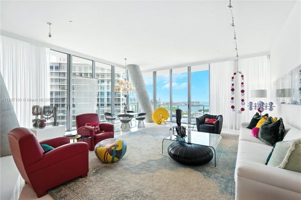 Chandelier, Dining room, Interior, Living room, Water