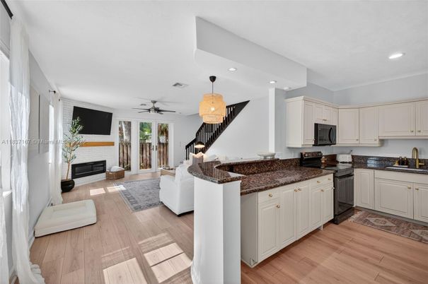 Fireplace, Interior, Kitchen, Living room, Pendant Lights, Recessed Lighting, Wood Texture Flooring