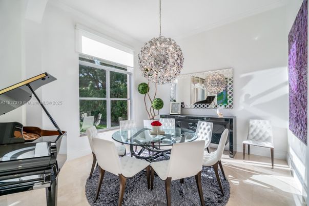 Dining room, Interior, Pendant Lights, Piano
