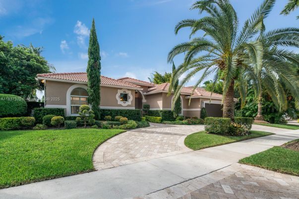 Backyard, Exterior, Facade, Mediterranean