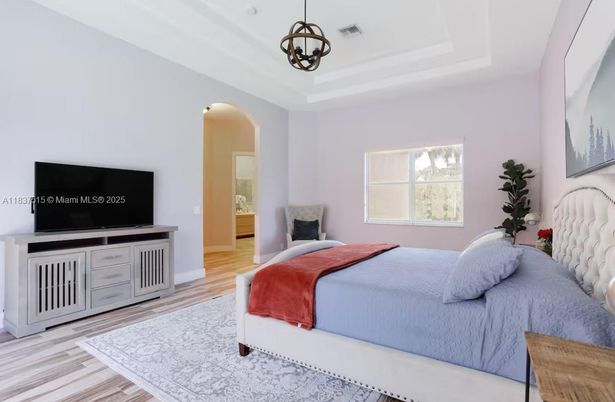 Bedroom, Fireplace, Interior, Pendant Lights, Wood Texture Flooring