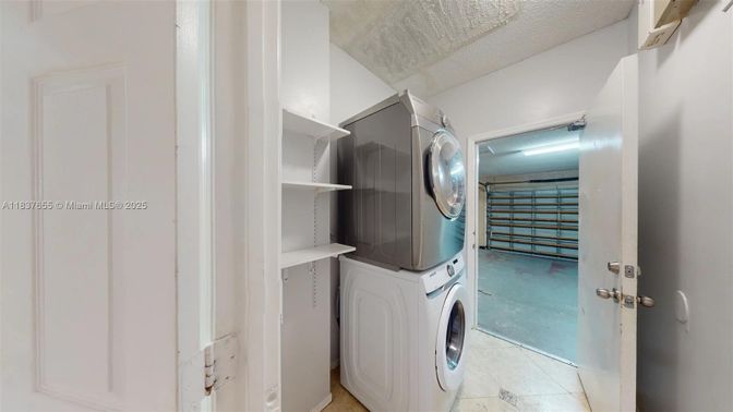 Interior, Utility Closets, Washer