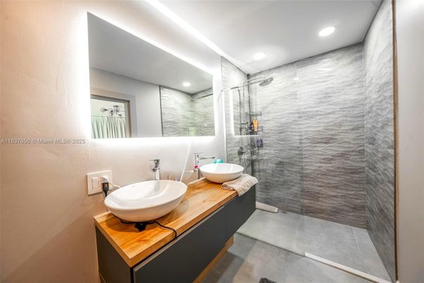 Bathroom, Dual Sink Vanities, Glass Shower, Interior, Recessed Lighting