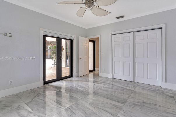 Empty room, Interior, Marble