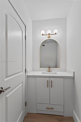 Bathroom, Dual Sink Vanities, Interior, Wood Texture Flooring