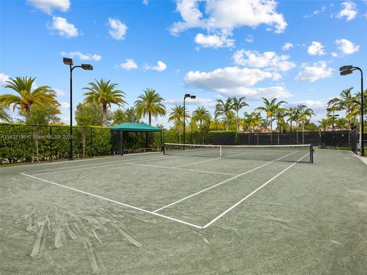 Exterior, Tennis Courts