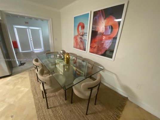 Dining room, Interior