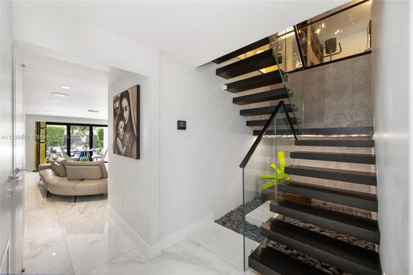 Interior, Marble, Recessed Lighting