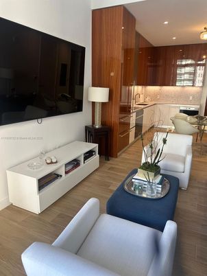 Interior, Kitchen, Living room, Recessed Lighting, Wood Texture Flooring